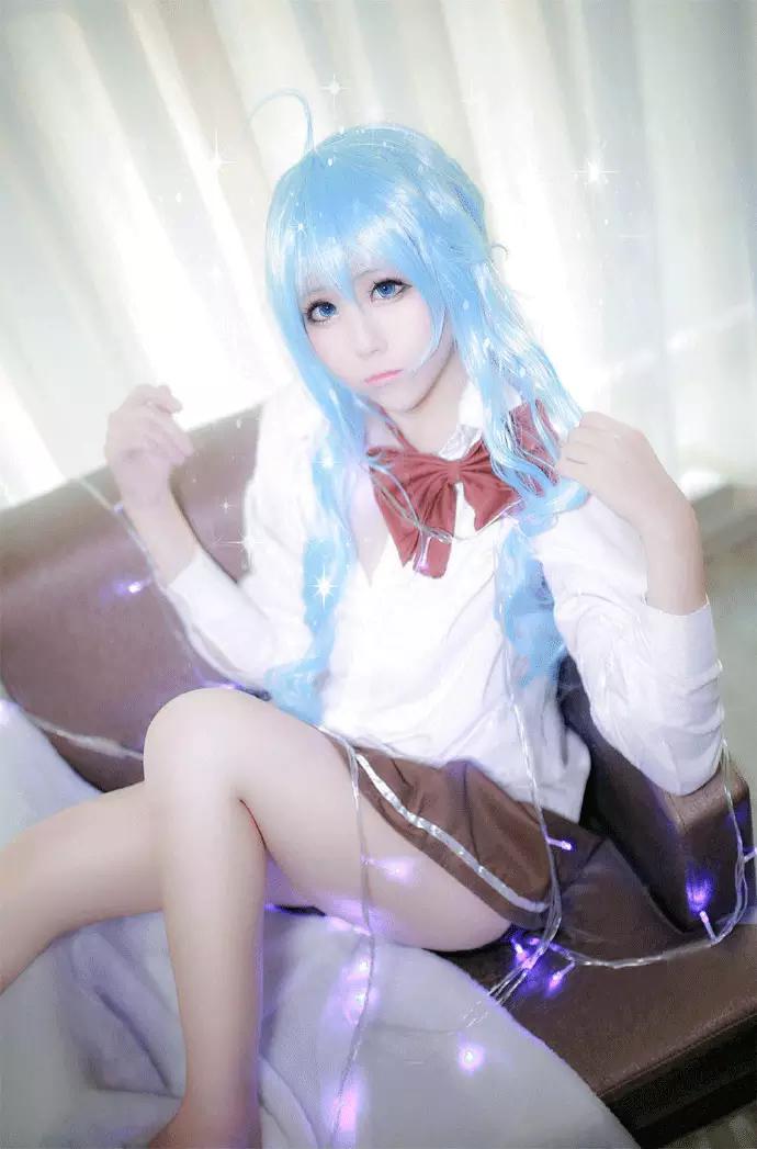 电波女与青春男艾利欧多少岁,电波女与青春男艾利欧特是谁