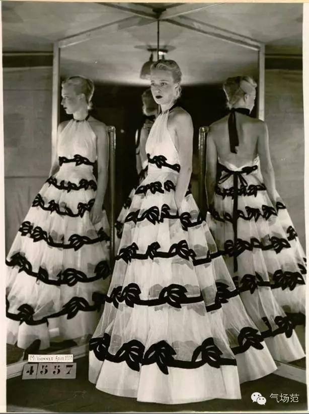 她是香奈儿签约的第一位超模,dior时尚界