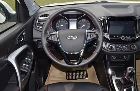 奇瑞瑞虎81.5试驾,瑞虎5x1.5自吸试驾视频