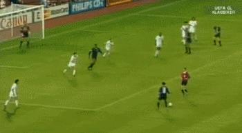 流行易逝经典永存——欧冠赛场上的顶级战靴