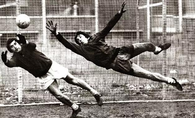 英超莱斯特城vs托特纳姆热刺,英超利物浦2-0莱斯特城视频