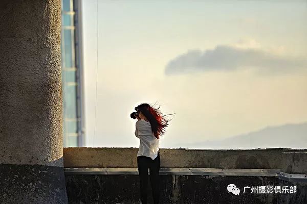 摄影课分析一张照片多少钱,摄影师一张照片多少钱费用标准