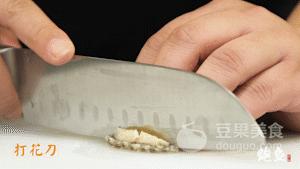 土豆烧鲍鱼注意事项,回家吃饭栏目鲍鱼烧土豆