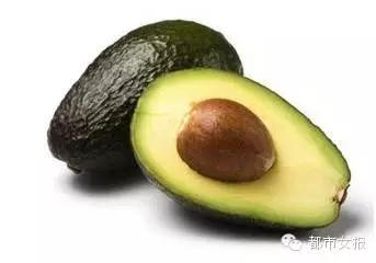 她把洋葱塞进*袜丝**里,竟有意外的惊喜!老公佩服得五体投地!