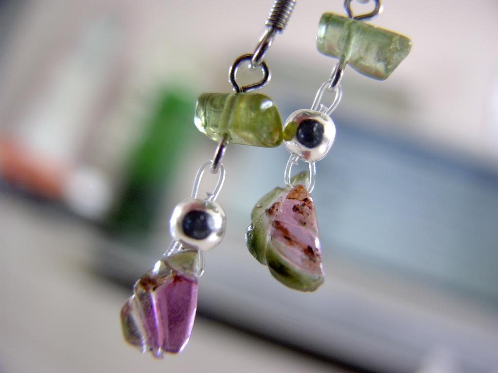 西瓜碧玺是什么宝石,西瓜碧玺怎么分别好坏