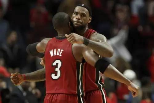 勒布朗詹姆斯成名前的故事 (勒布朗詹姆斯感人故事)