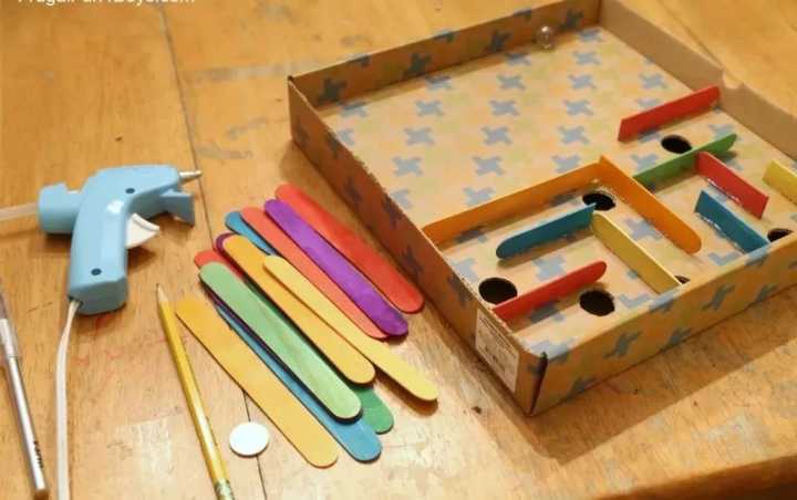 怎么用快递箱做游戏机,用小快递箱做游戏机