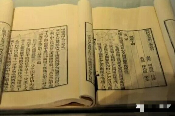 北京的*党**校里，藏着最美的天主教墓地