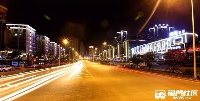 在荆门买房是什么体验,为什么一定要在老家有房子