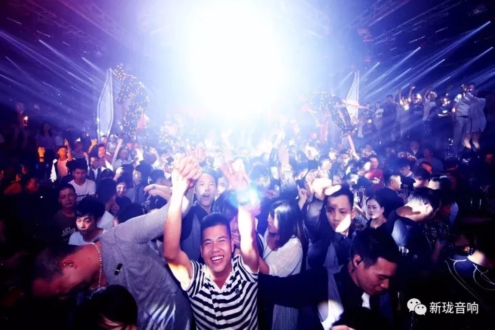 元旦狂欢攻略，跨年终极嗨皮酒吧推荐，迎接元气满满的2018