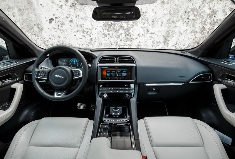 捷豹f-pacep250r-dynamicblack提车,捷豹f-pace2024款250psr-dynamics