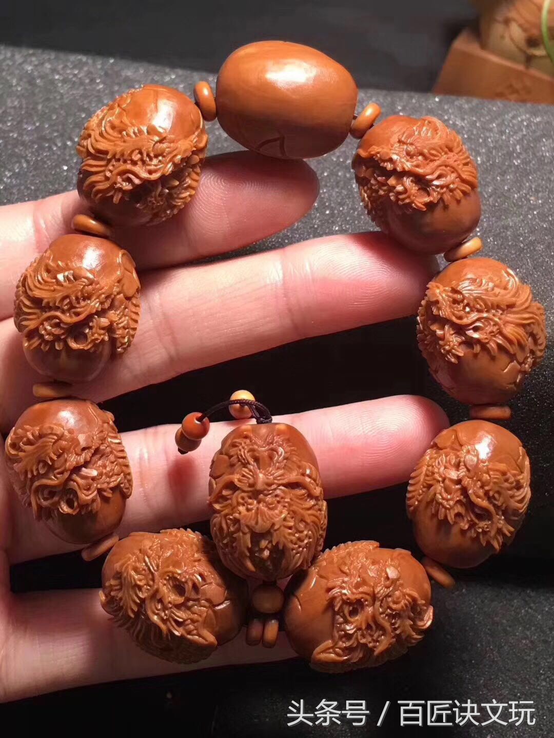 娜姐说核雕,文玩橄榄核花了怎么处理