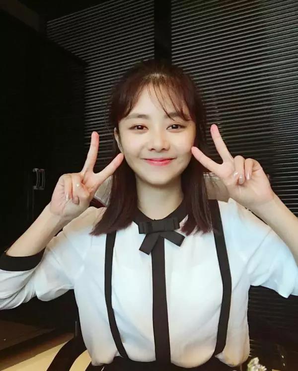 赵丽颖陈妍希圆脸视频,陈妍希赵丽颖颜值对比