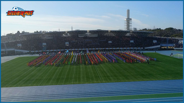 未满18能踢比赛吗,未满18岁可以踢业余联赛吗