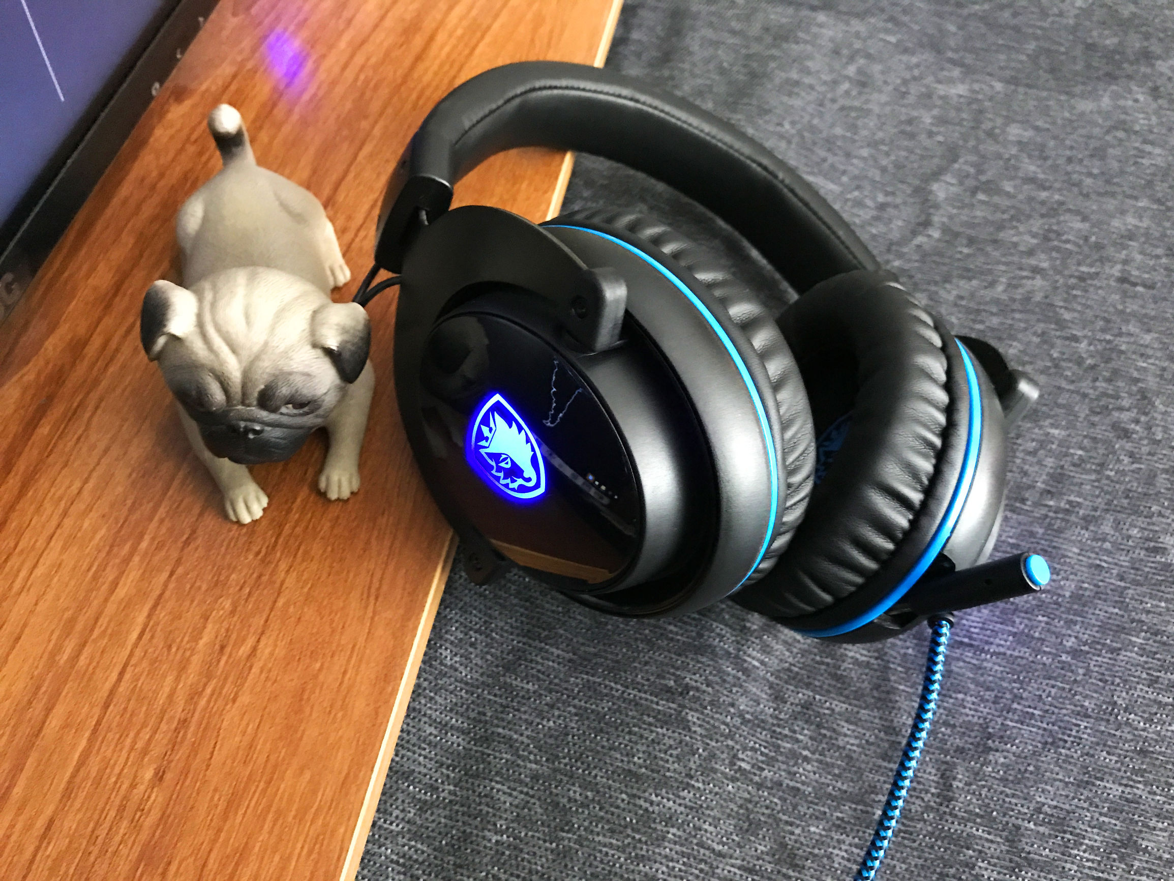 赛德斯r12,赛德斯r1电竞耳机