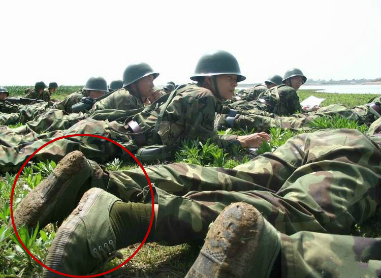 解放军解放鞋女款,中国解放鞋在国外卖到上千一双