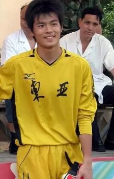 谁没有18岁照片的抖音模板,苏宁球员名单照片