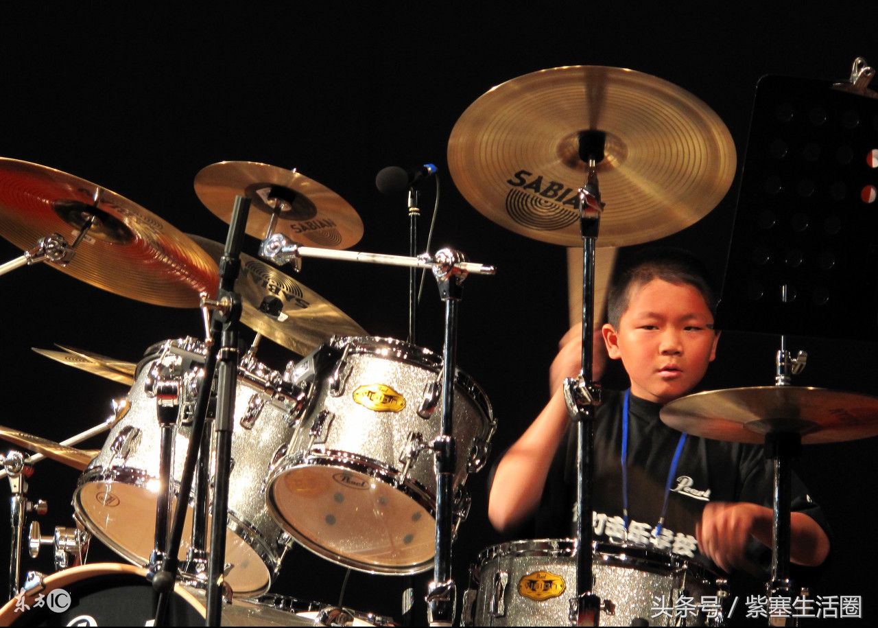 架子鼓速成的秘诀,零基础的架子鼓学员怎样慢慢变好