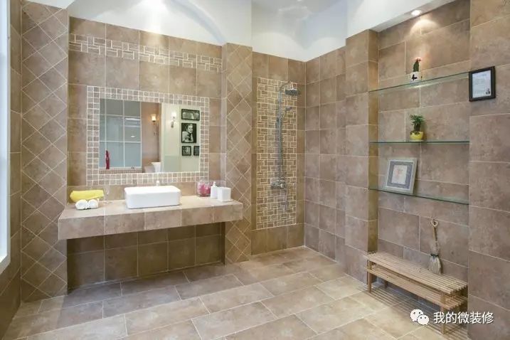 木地板？不，给我来全套瓷砖