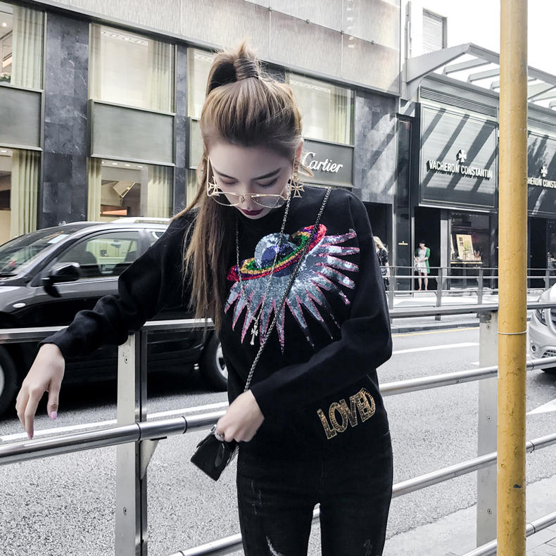 闪闪惹人爱显瘦毛衣女,闪闪红色毛衣