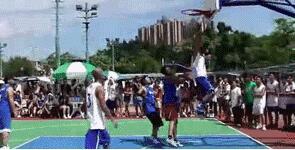 「不只是篮球」我的18岁,半截CK*裤内**,一个人的兵荒马乱