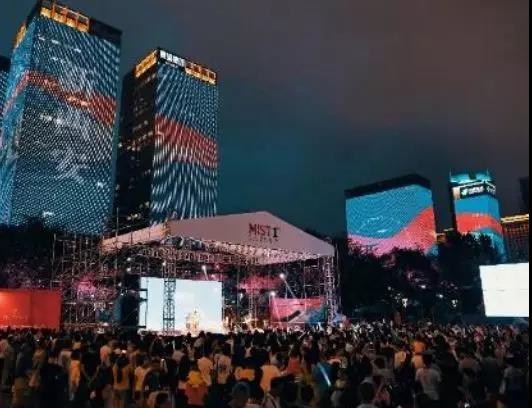 奔跑这一年视频,奔跑追梦这一年