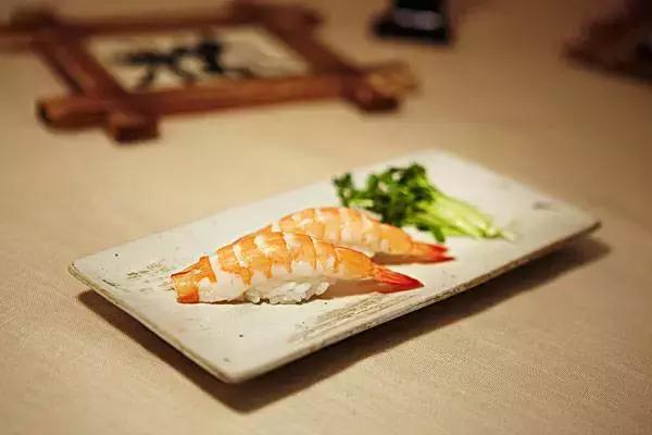 3种常见虾哪种最好吃,特色皮皮虾包括什么虾种