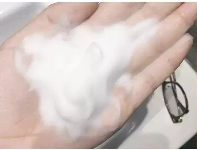 求求你别再这样洗脸啦!