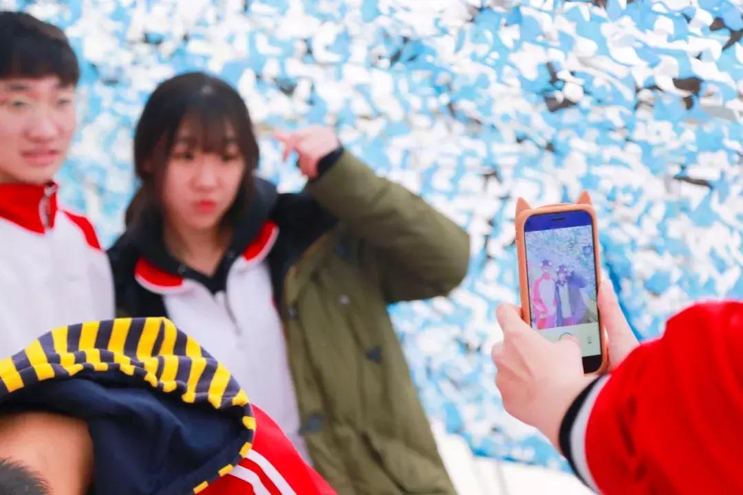 “巧手赛天工,喜庆家年华”——记崇文门中学主题工作坊