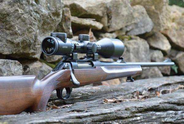 性能好外观精美的枪,好看的武器精致刀剑匕首图片