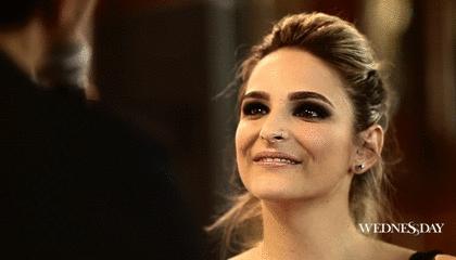 一进教室就恶心想吐怎么回事,班里多名学生恶心呕吐怎么办