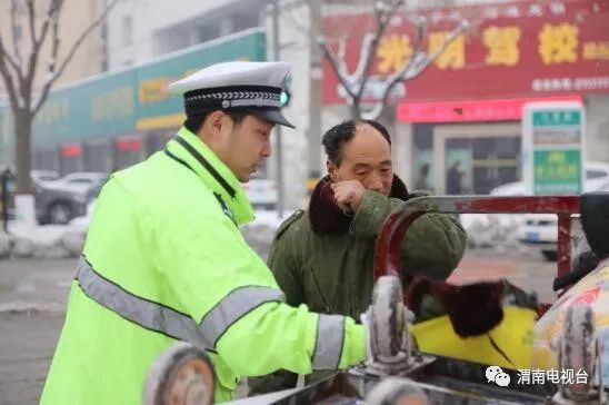 新能源电动汽车充电桩免费投放,集中式电动车充电桩