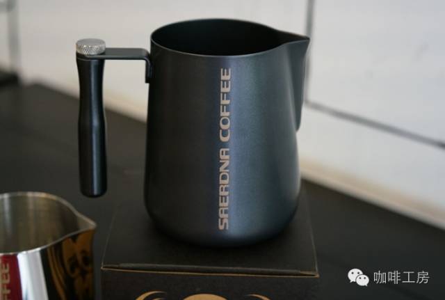 新手选咖啡拉花针还是拉花缸好,拉花拿铁用什么花缸好