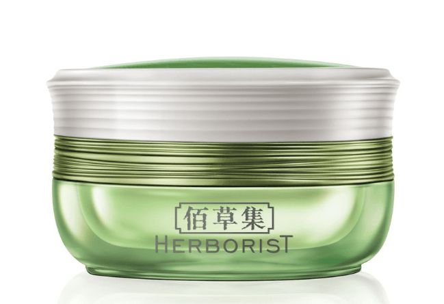 美妆播报｜一滴50块！Whoo推出市面上最昂贵的安瓶精华，美即“膜液分离”面膜你用过吗？