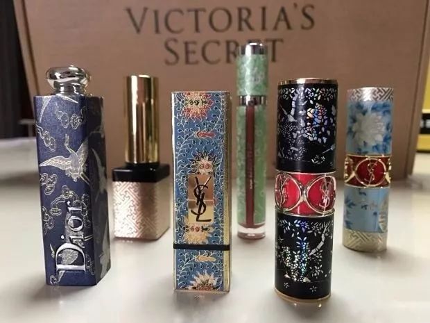 lv仿品和真品一样为啥还要买真的,为啥两三百的lv仿的也挺真