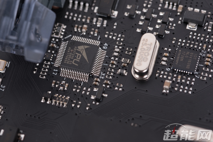 华硕rogmaximusxiformulaz390,华硕rogmaximusixformula