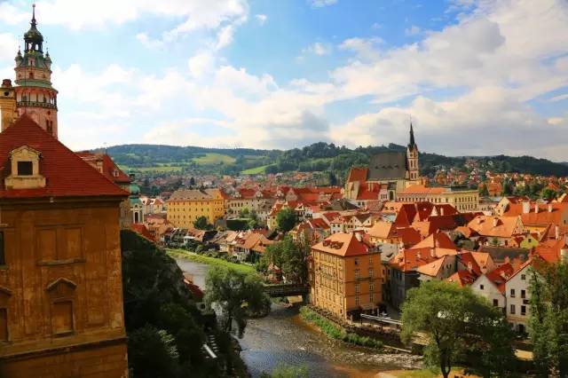 恋与制作人能玩到头吗,恋与制作人相伴时光