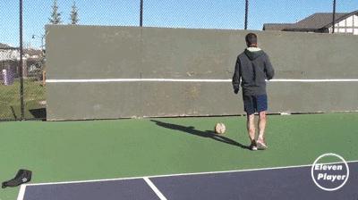 足球训练传球教学视频,足球训练如何独自做好传球训练