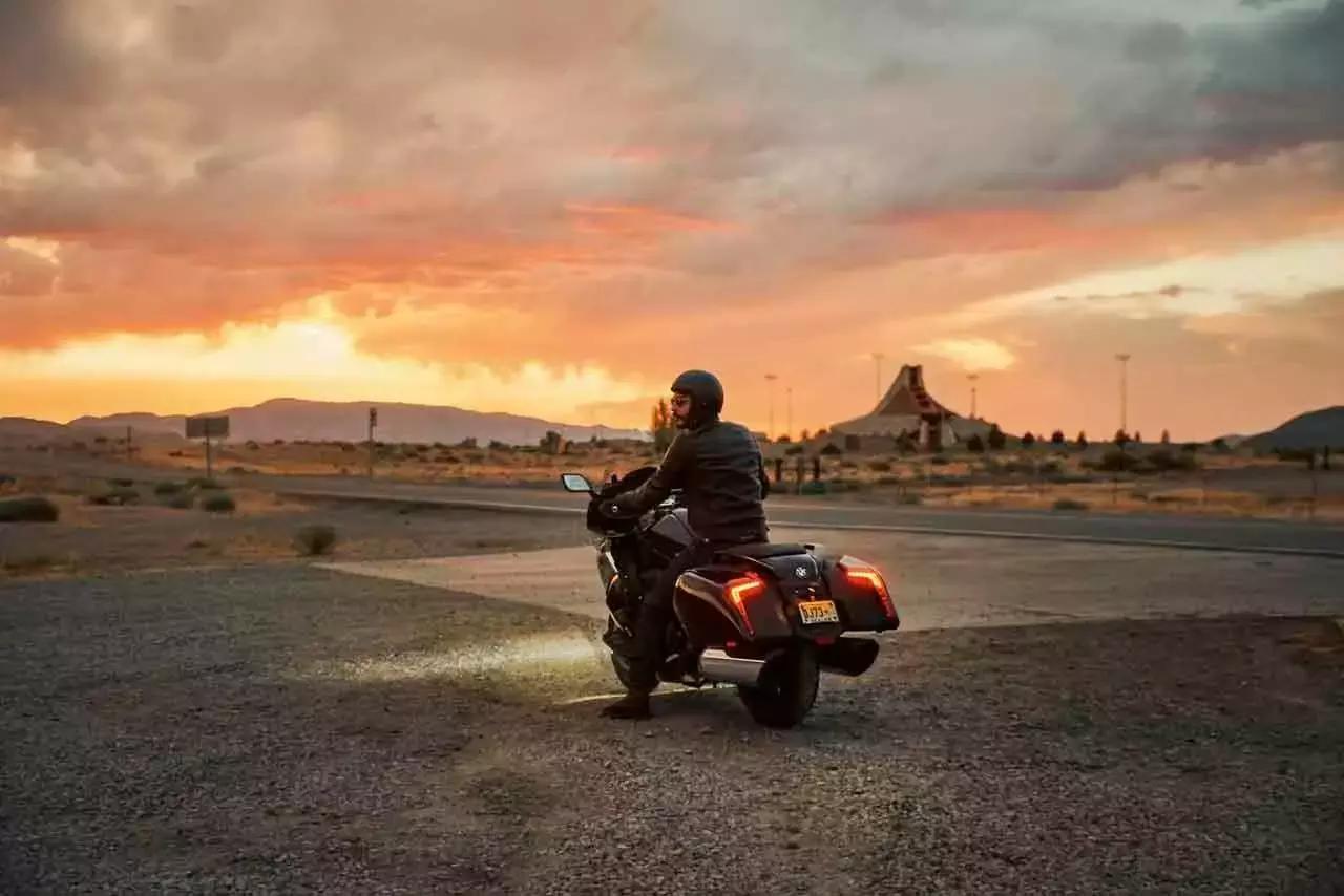 最便宜的宝马巡航摩托车价格,bmw最新价格