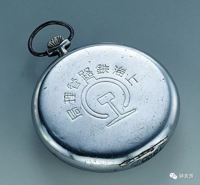 来，给你安利一块超凡脱俗的欧米茄