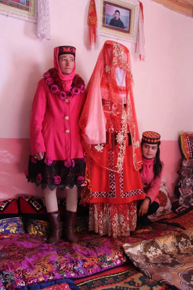 探秘帕米尔高原塔吉克族,帕米尔高原上的塔吉克族族人