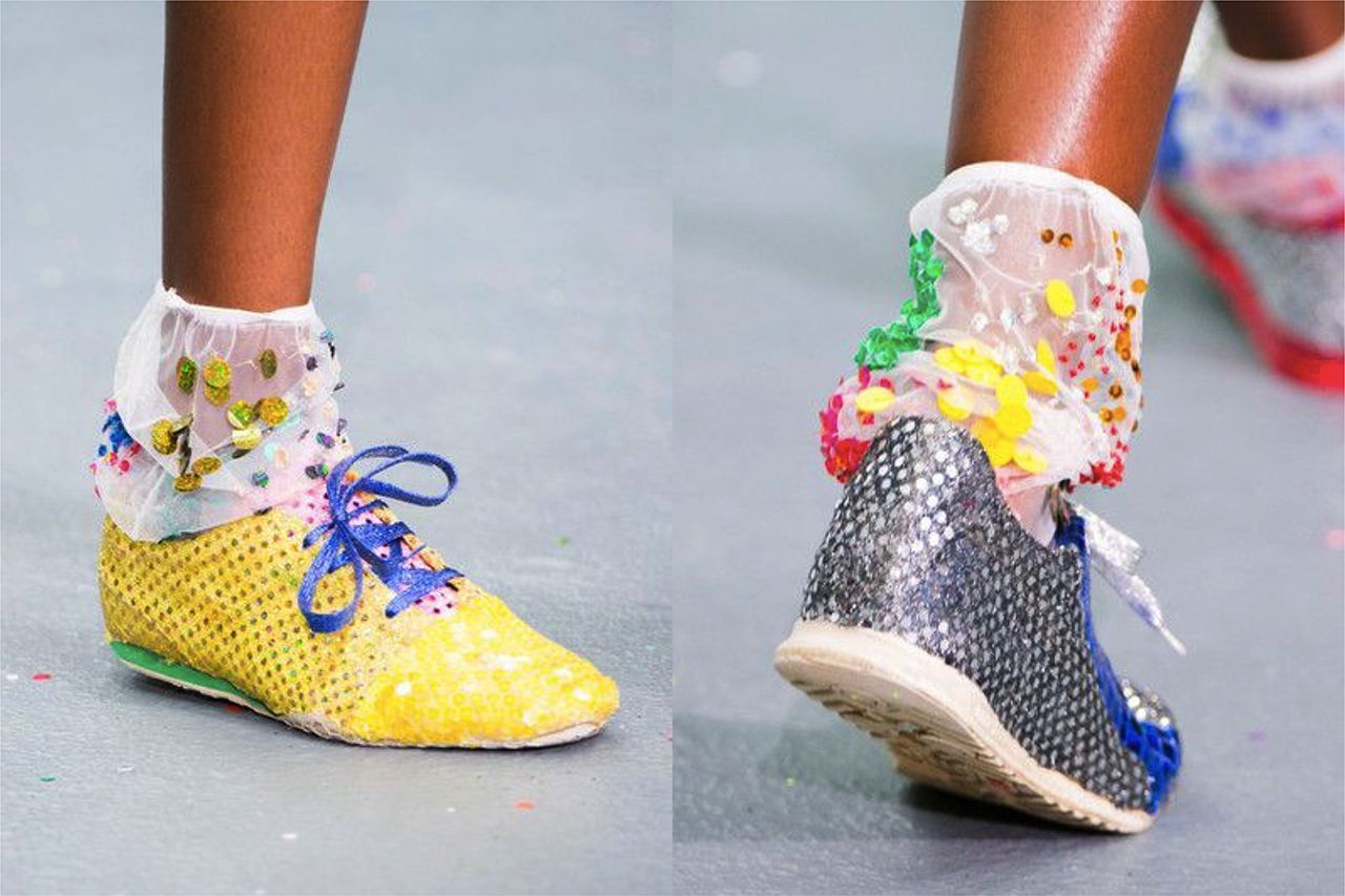 袜子如何搭配篮球鞋,法式水晶袜搭配什么袜子