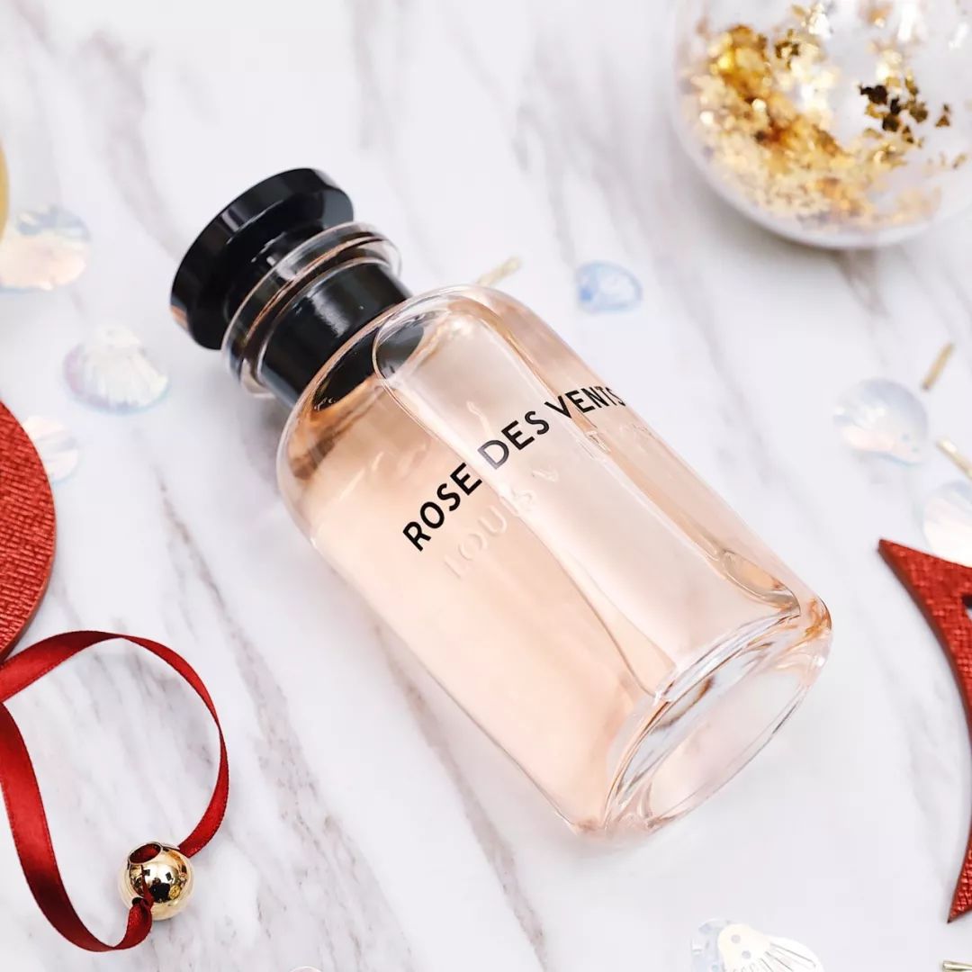 买三个lv包送什么,买lv三合一