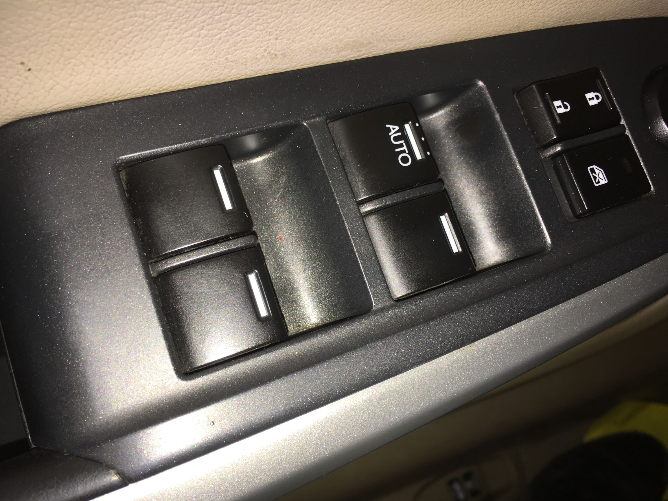 六万八买10年雅阁合适吗,六万左右雅阁