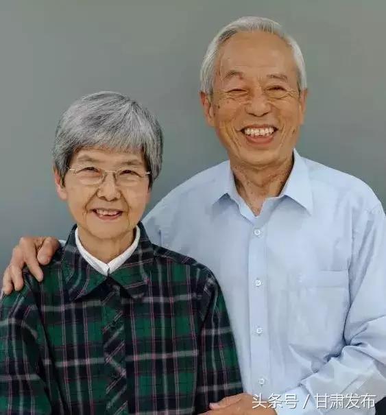 莫高窟人的青春《芳华》，只为守护1700年敦煌，靠这项技术让敦煌永远年轻