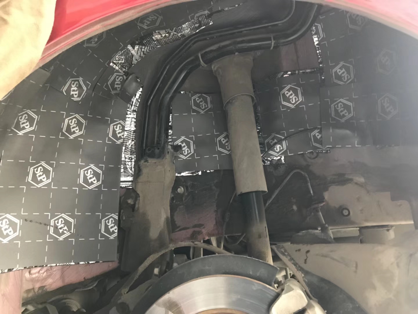 南京阿特兹全车隔音,南京汽车阿特兹内饰翻新修复