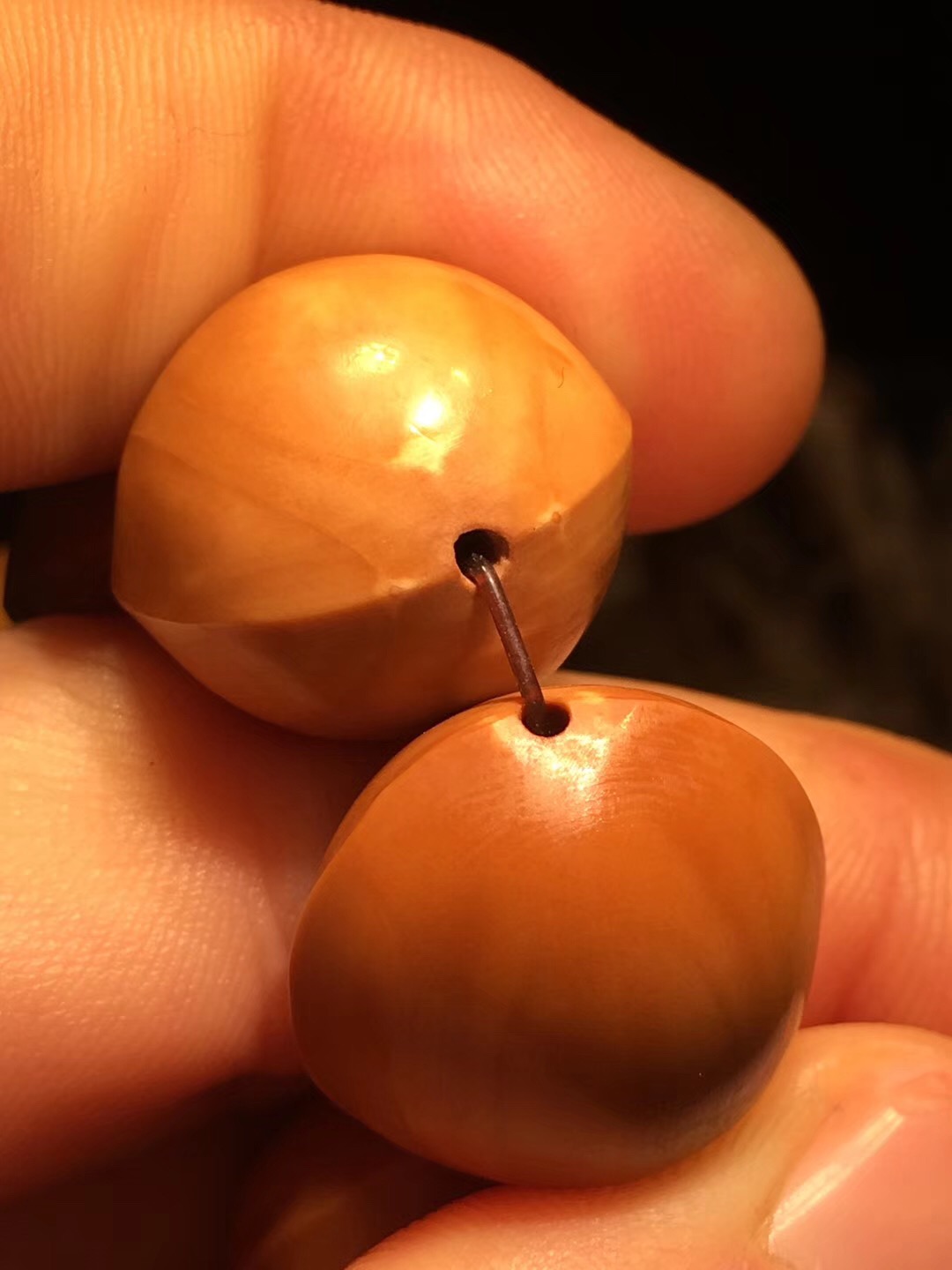 橄榄核手串如何保养,橄榄核保养的方法