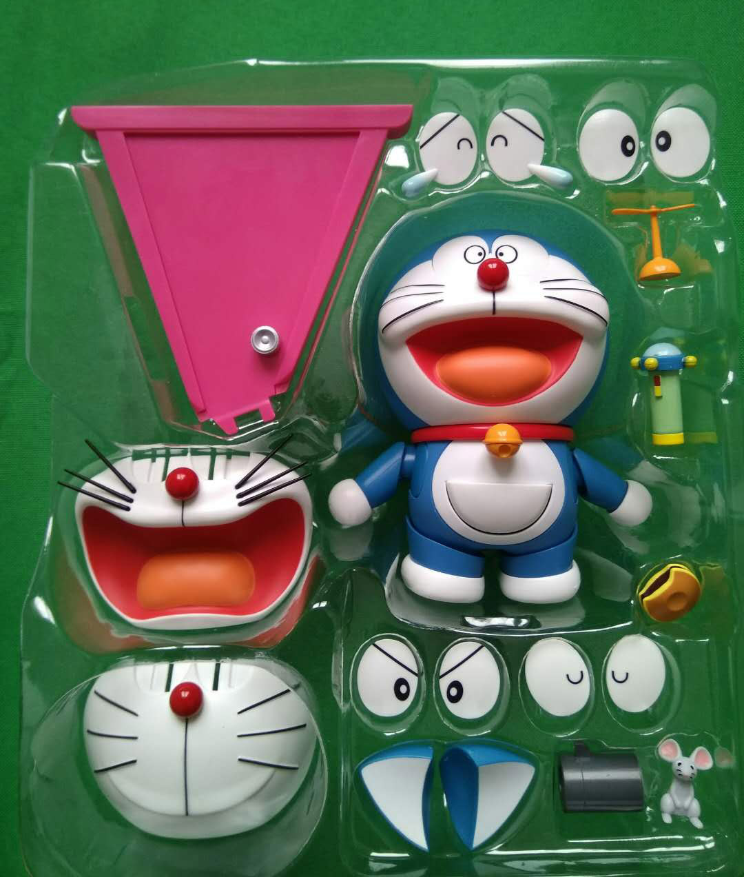 蓝胖子猫哆啦a梦,哆啦a梦原来为什么叫机器猫