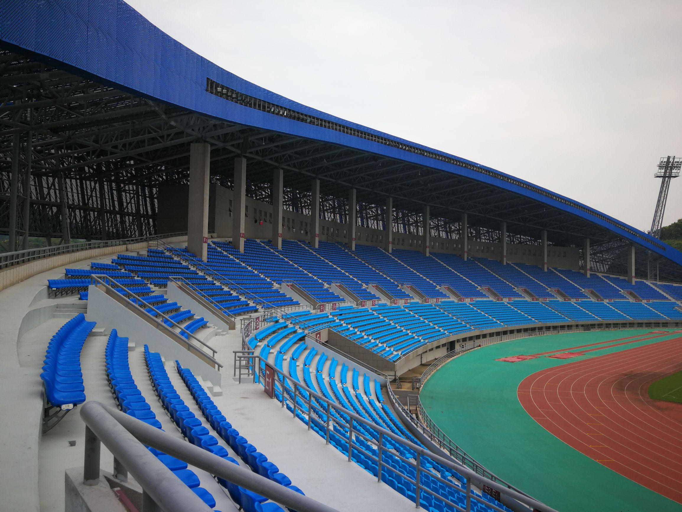 镇江市地标建筑,镇江新体育馆项目