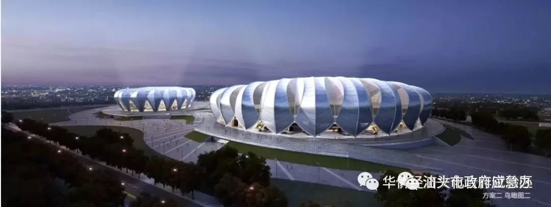 市体育中心球场,我市体育公园建设